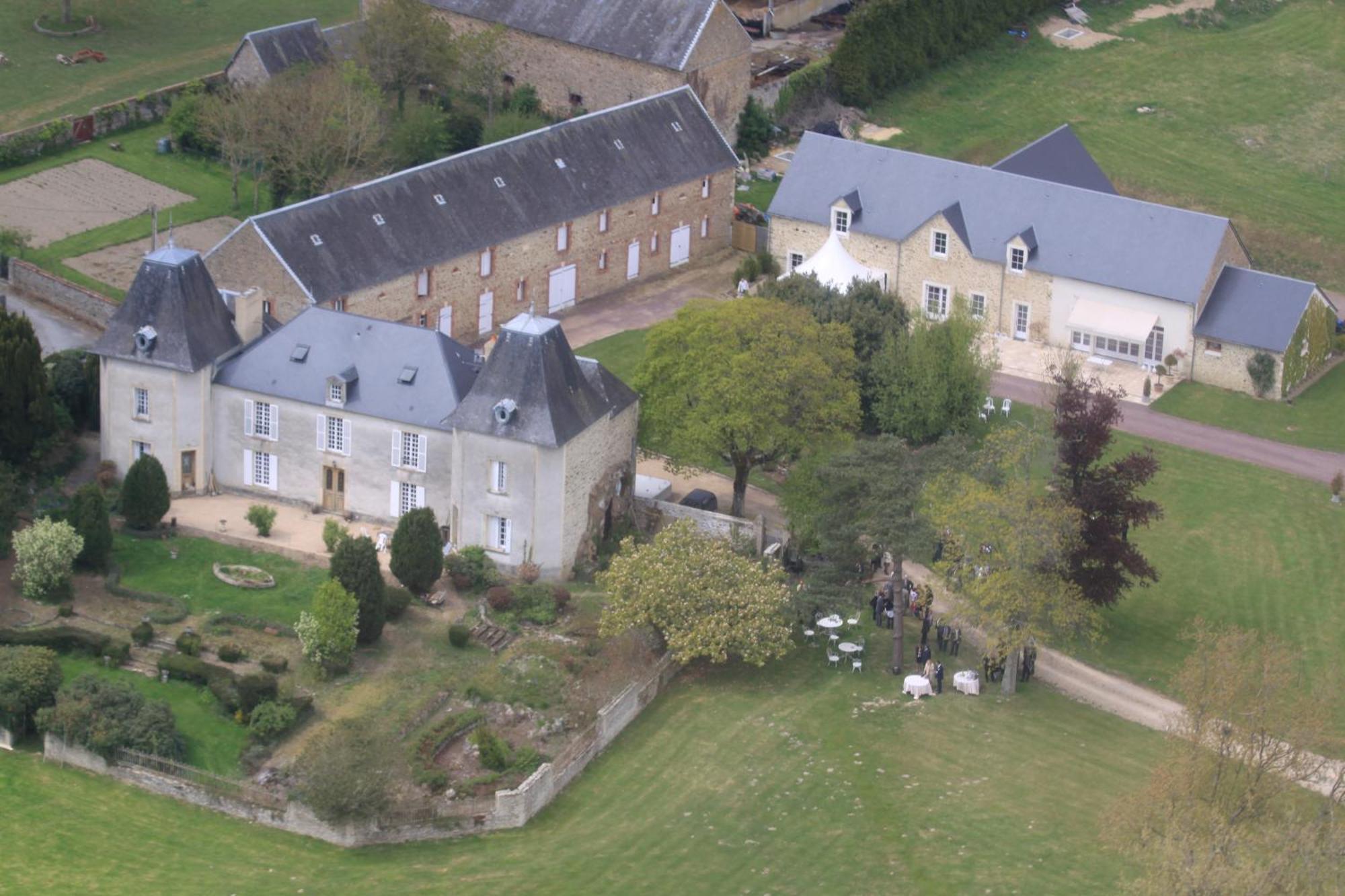 Manoir De La Queue Du Renard Hotel Tracy-Bocage Exterior photo